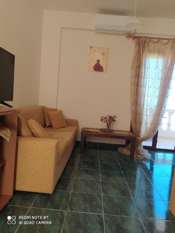 Odisseas Apartment Kalamaki  Esterno foto