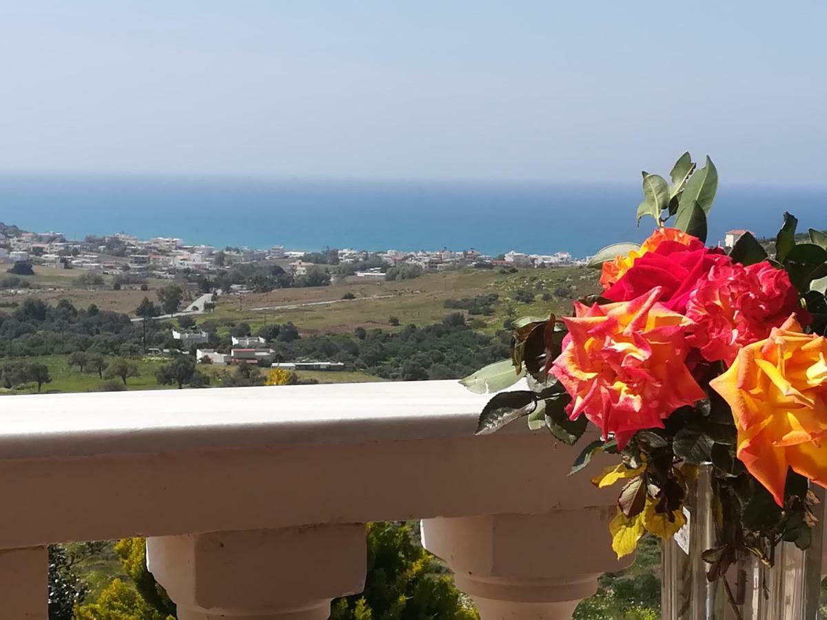 Odisseas Apartment Kalamaki  Esterno foto