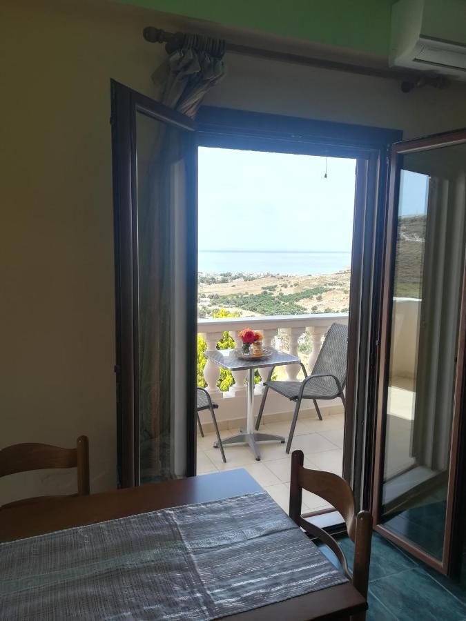 Odisseas Apartment Kalamaki  Esterno foto
